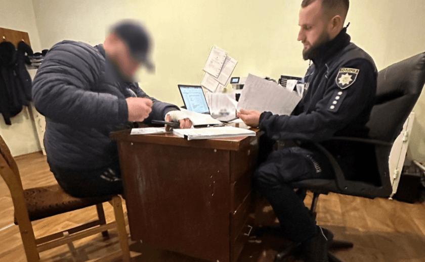 Law enforcement in Shakhtarsk apprehended a local resident for inflicting serious bodily harm on a 37-year-old man.